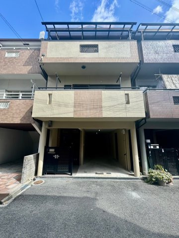 寝屋川市成美町　中古戸建の外観