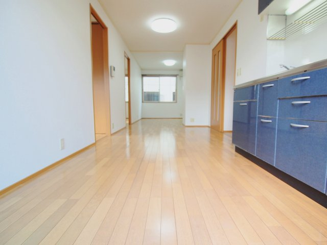 ノースガーデンの居間・リビング