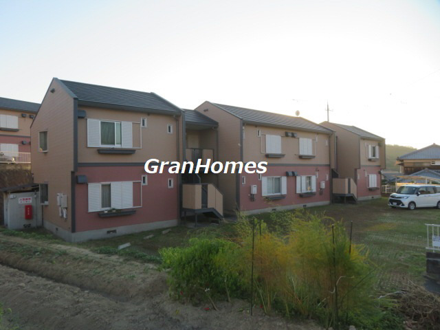 パレコスモス　Bの外観