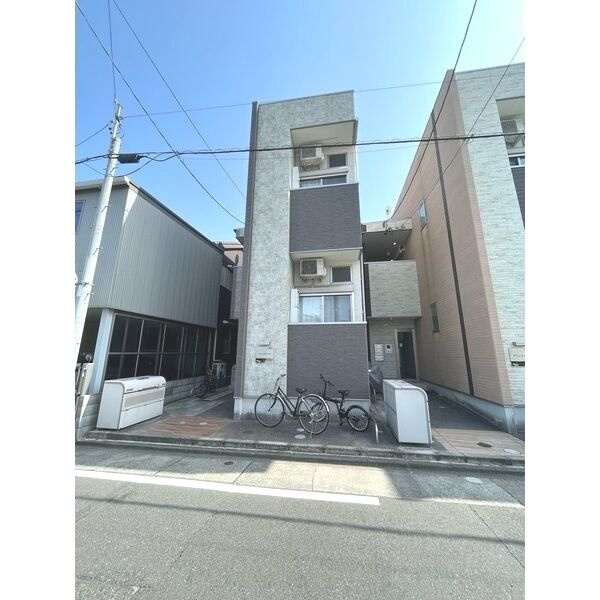 Flourish clubの外観