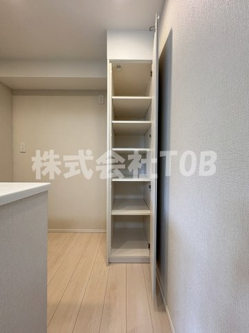 【収納】 | ルクレ上北沢ルネサンスコート | LDK11.1帖　収納