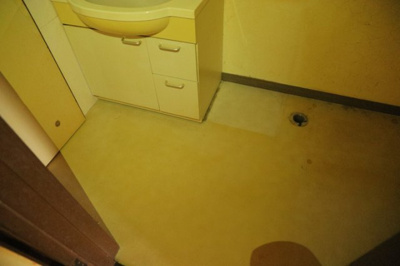 【脱衣所】 | めじろ台ハイム | 洗面脱衣所は「体を綺麗に整える場所」という目的と役割を持っています。そして便利で使い勝手のいい「体を綺麗に整える場所」にするためには、配置や動線、照明や収納計画をしっかりと検討しておく必要があります。