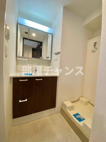 エステムコート名古屋新栄Ⅱアリーナの独立洗面台