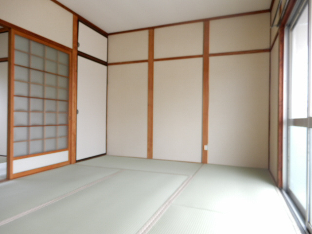 井上借家の居間・リビング