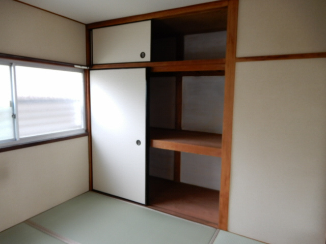 井上借家の収納