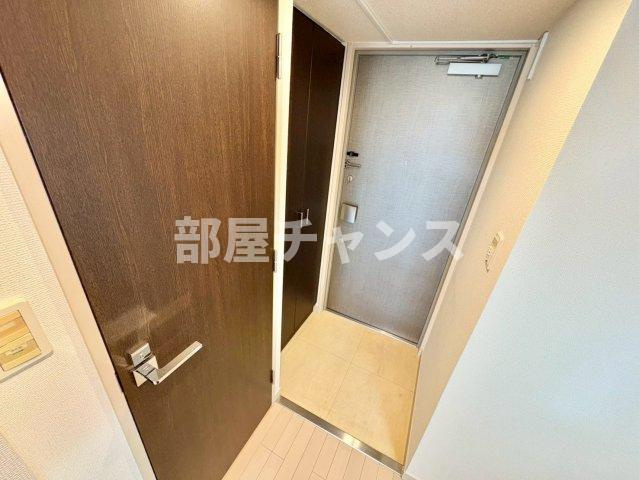 エステムコート名古屋栄デュアルレジェンドの玄関