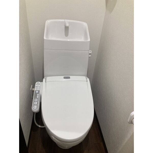 storia中村区役所のトイレ