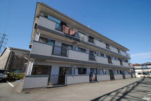 サンフィールド【キャッシュバック対象物件】の駐車場|駐車場があります