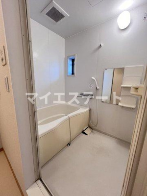 【浴室】 | メゾンボヌールA