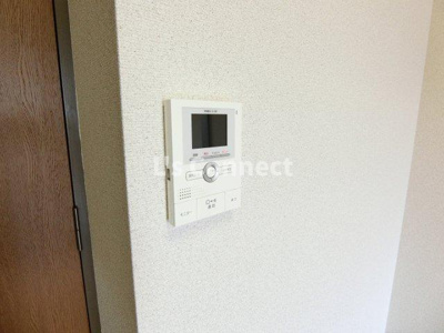 【セキュリティ】 | アンソレイエ・ロジュマン | 突然の来客時もＴＶモニターホンでしっかり確認。