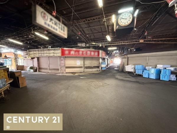 和歌山市東長町２丁目の売地の前面道路含む現地写真