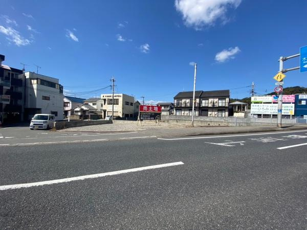 中土地～旧国道26号線沿い～の前面道路含む現地写真