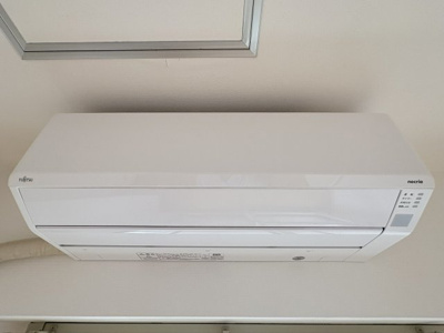 【設備】 | うはら甲子園口ビル | リビングにエアコン付き