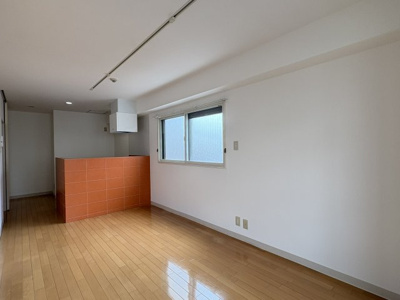 【居間・リビング】 | うはら甲子園口ビル