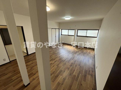 【居間・リビング】 | 大枝南町店舗