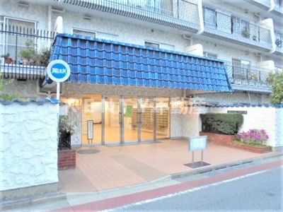 【エントランス】 | 秀和大森レジデンス | 建物の内部です