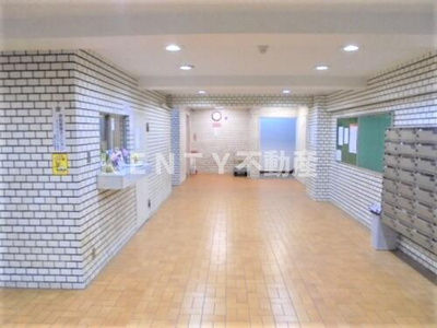 【ロビー】 | 秀和大森レジデンス | 毎日通るロビーはこのようになっています