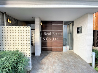 【エントランス】 | ルクシア阿波座 | エントランスには安心安全のオートロックゲート！