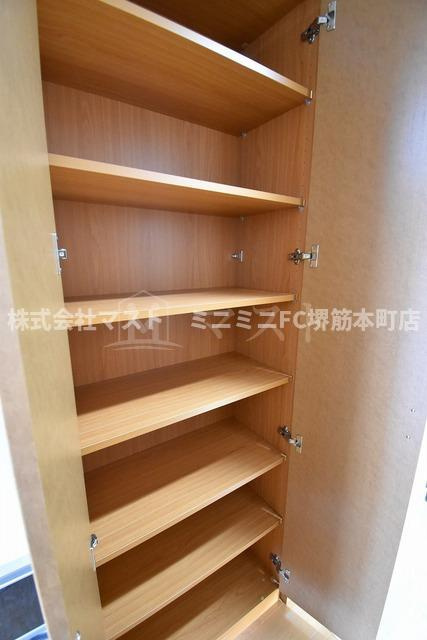 リーガル南船場Ⅲの収納