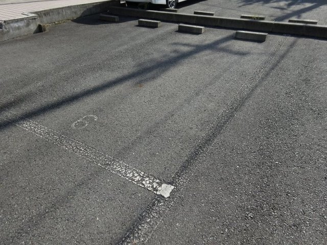 Apple上堂の駐車場