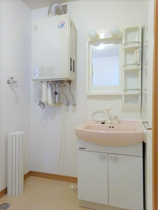 Apple上堂の独立洗面台