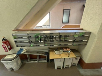 【エントランス】 | 新和ハイツ