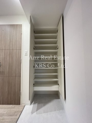 【収納】 | アバンティ大阪ドームシティ | 天井高まであるシューズクローゼットです♪