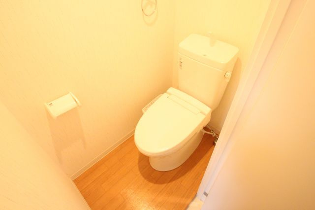 ネモフィラ東大阪のトイレ|別のお部屋のお写真です！