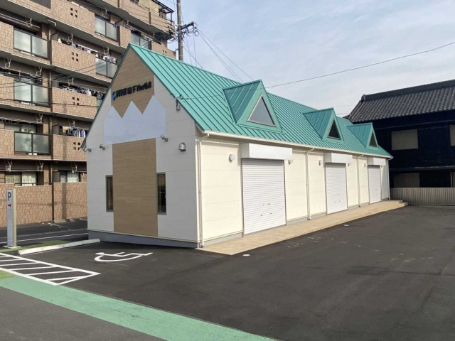 ピボット池下NORTH 2の駐車場