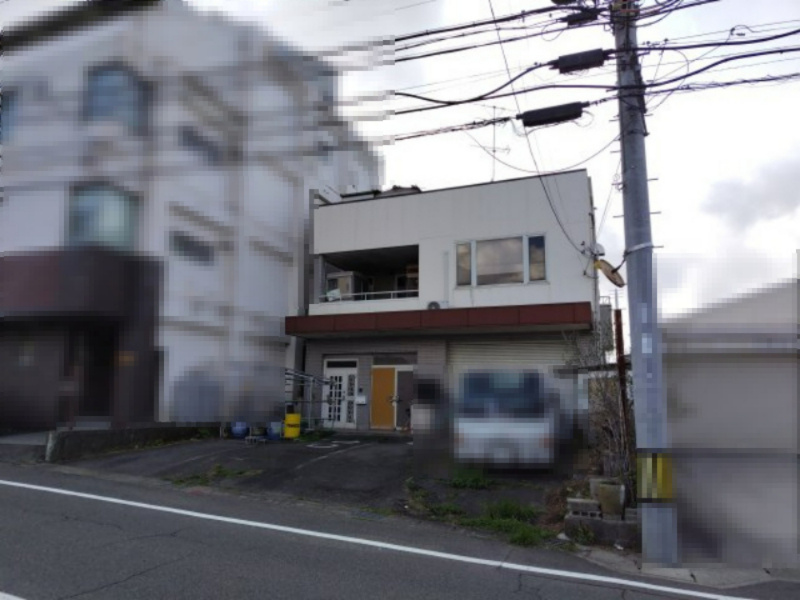 ６２５３８　羽島郡岐南町平島４丁目事務所付住宅