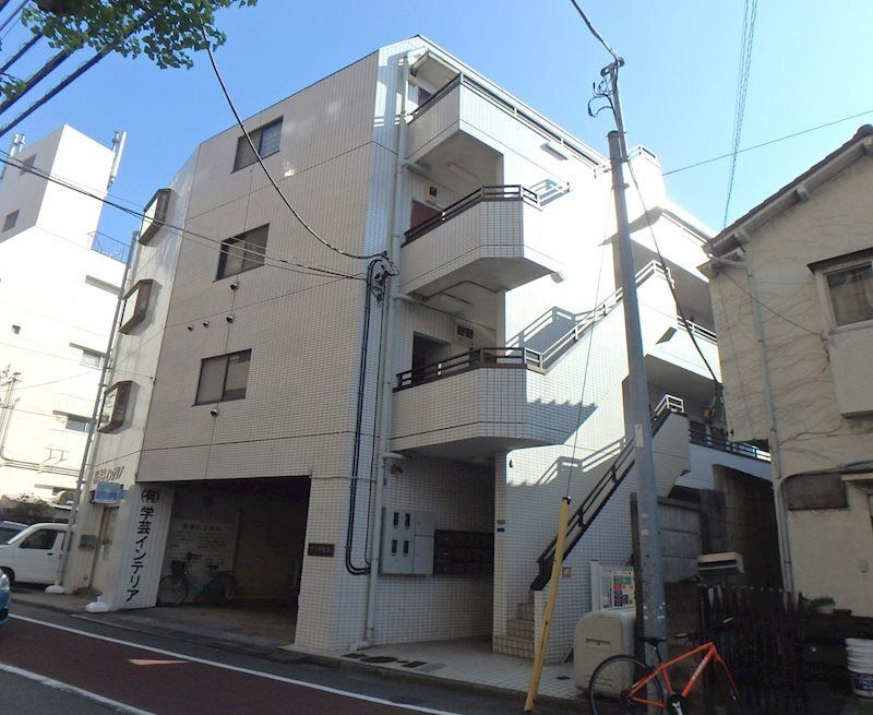 ウッドビルの外観