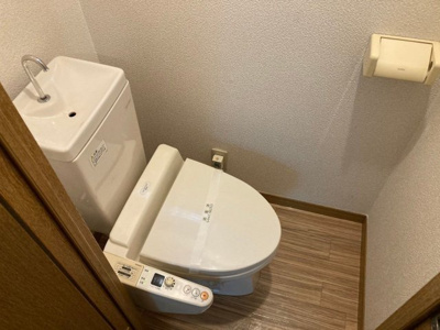 【トイレ】 | サクセスステップ | 別号室の写真になります。現況優先。