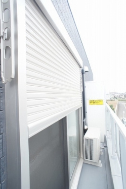 【セキュリティ】 | リブリ・前原東 | 防犯シャッターです