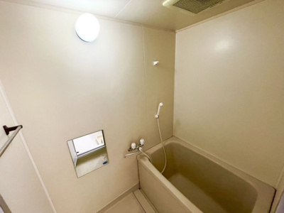 【浴室】 | RESIAS KASUGA BLDG. | 別号室の写真になります。現況優先。