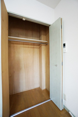 【収納】 | サフィール高宮 | 別号室の写真になります。現況優先。