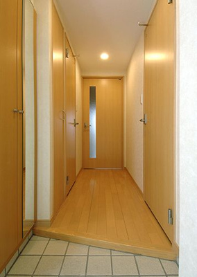 【玄関】 | ナジェスタ大濠 | 別号室の写真になります。現況優先。