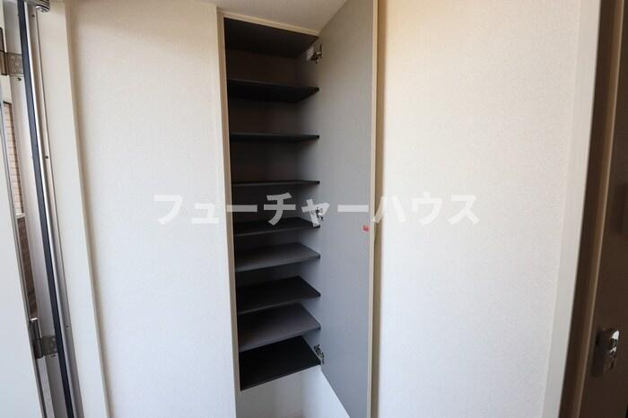 ブリックガーデンの玄関