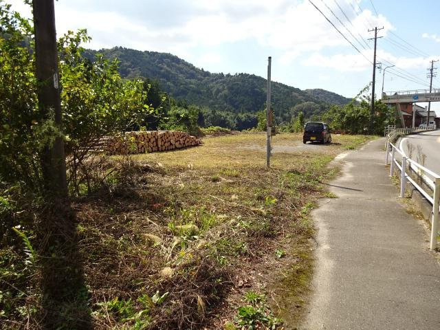 生平町甲出シ 借地の庭