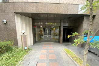 【エントランス】 | 落ち着いたエントランスです