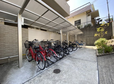 【その他共用部分】 | グランシャルム円山 | 駐輪場★