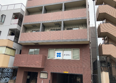 【現況写真】 | ステージファースト八王子 | 眺望の良さを楽しめるダイニングキッチンで家族団らんの時間を過ごしてはいかがでしょうか。バルコニーから見える景色を家族で眺める時間は、時間が経つのを忘れてしまいそうですね。是非、現地を見に行きましょう！