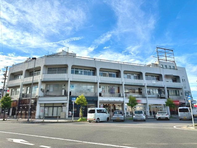 第1新安城ビルの外観