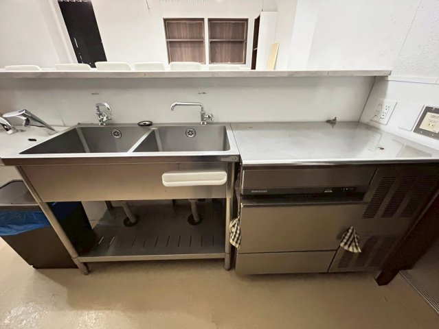 康生通り イーラウエストビルのキッチン