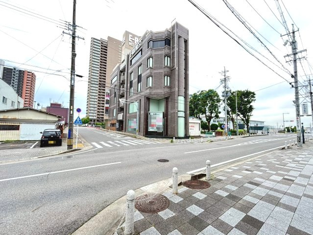 康生通り イーラウエストビルの周辺