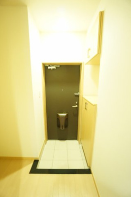 【玄関】 | グロリオーサ | ※同物件・同タイプの写真です。