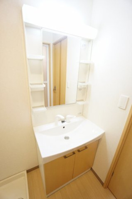 【独立洗面台】 | グロリオーサ | ※同物件・同タイプの写真です。