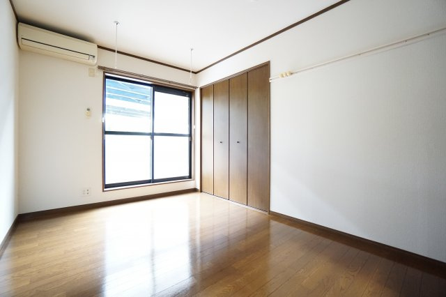 【洋室】 | クレアンヌーヴ | ※同物件・同タイプの写真です