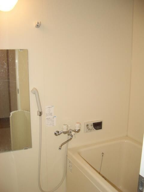 クレメントイシイの浴室