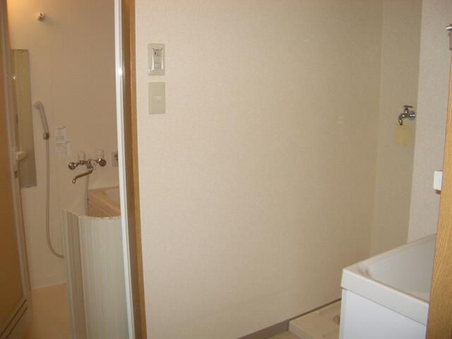 クレメントイシイの設備