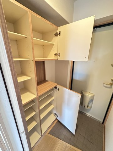 御所ノ瀬マンションの収納